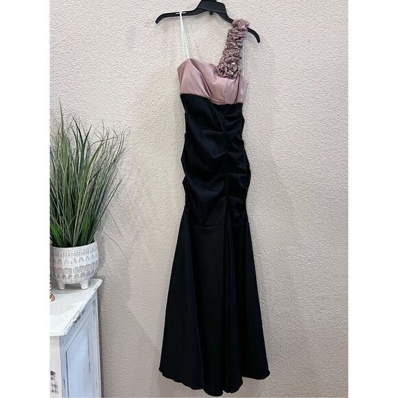 Blondie Nites one shoulder mermaid style formal gown Prom Dress Sz small - Picture 1 of 5